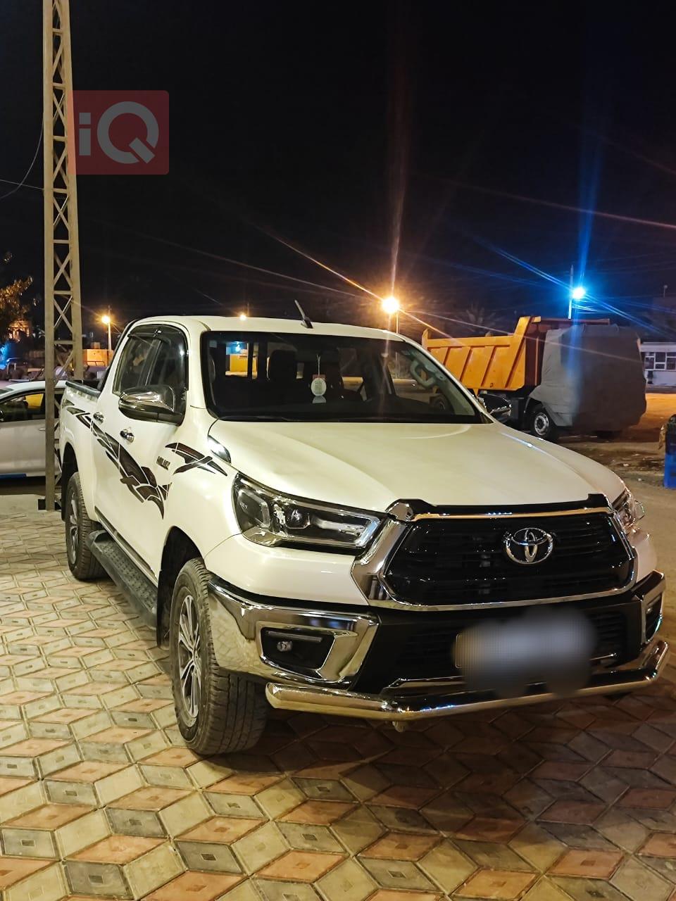 Toyota Hilux